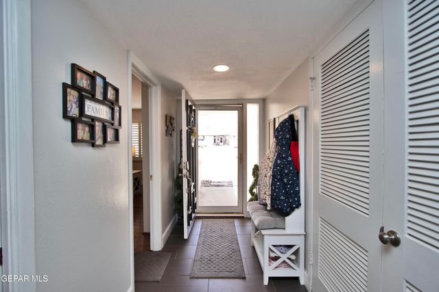 427 Castile Avenue, El Paso, TX 79912