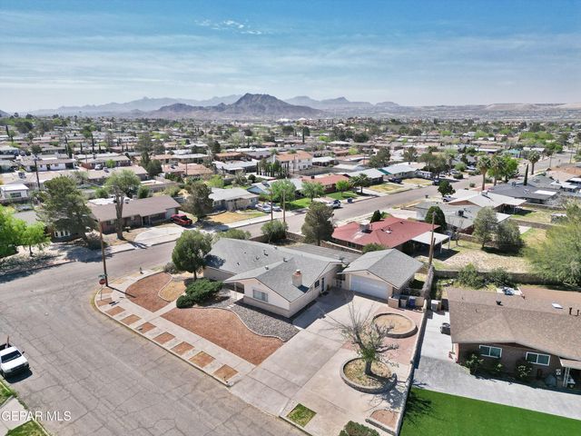 427 Castile Avenue, El Paso, TX 79912