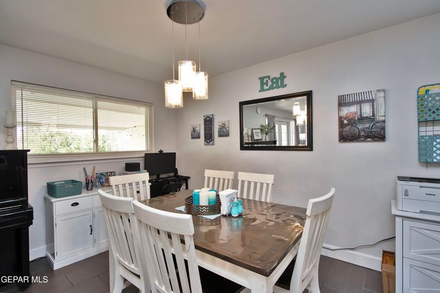 427 Castile Avenue, El Paso, TX 79912