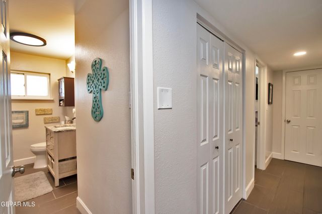 427 Castile Avenue, El Paso, TX 79912