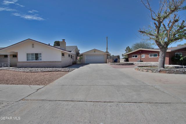 427 Castile Avenue, El Paso, TX 79912