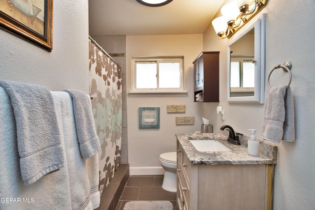 427 Castile Avenue, El Paso, TX 79912