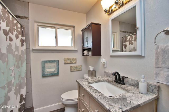 427 Castile Avenue, El Paso, TX 79912