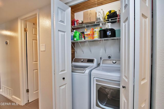 427 Castile Avenue, El Paso, TX 79912