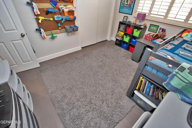 427 Castile Avenue, El Paso, TX 79912