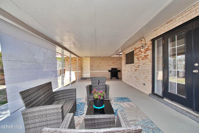 427 Castile Avenue, El Paso, TX 79912