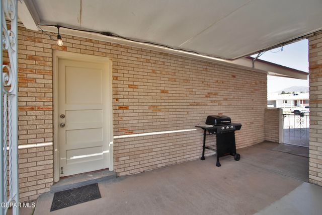 427 Castile Avenue, El Paso, TX 79912