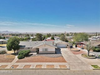427 Castile Avenue, El Paso, TX 79912