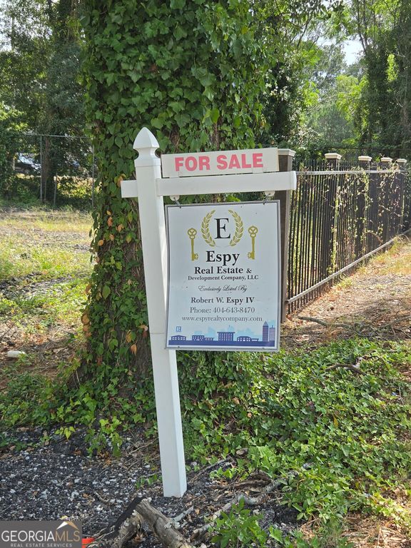 413 N Hairston Road, Stone Mountain, GA 30083 — exterior