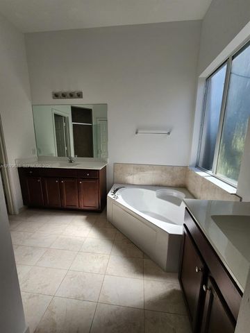 14919 SW 177th Terrace 14919, Miami, FL 33187