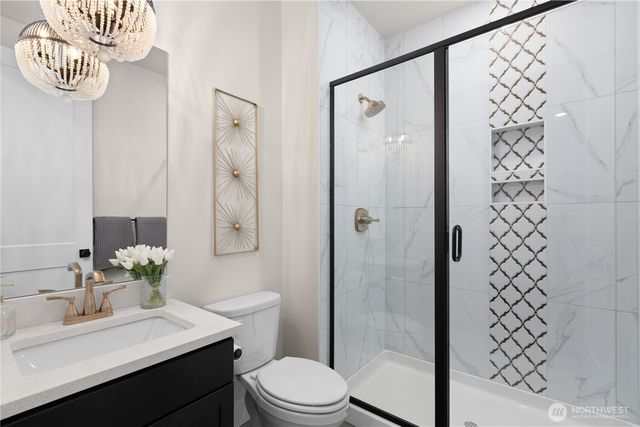 1632 Lockridge Loop E, Enumclaw, WA 98022