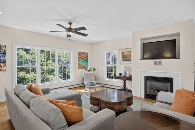 8 Leeward Passage, Truro, MA 02666