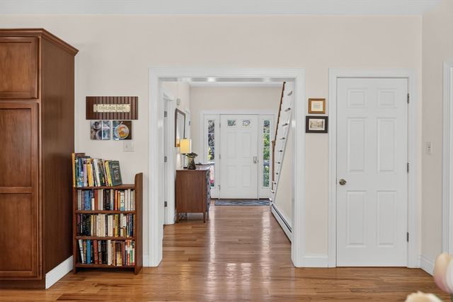 8 Leeward Passage, Truro, MA 02666