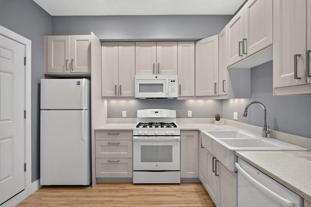 8 Leeward Passage, Truro, MA 02666