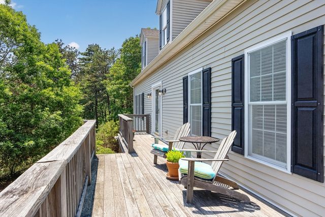 8 Leeward Passage, Truro, MA 02666