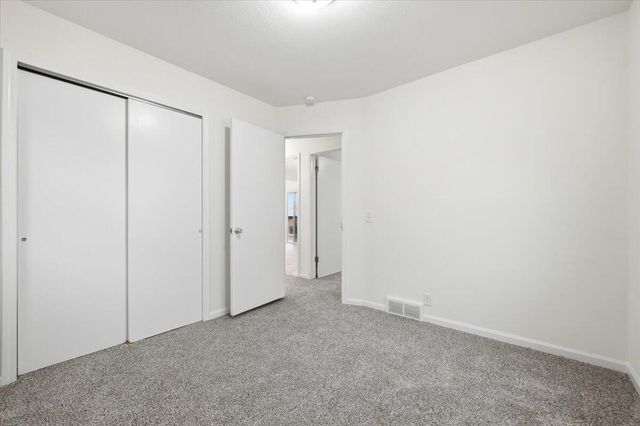 725 LORI Lane, Council Bluffs, IA 51503