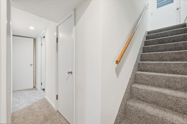 725 LORI Lane, Council Bluffs, IA 51503