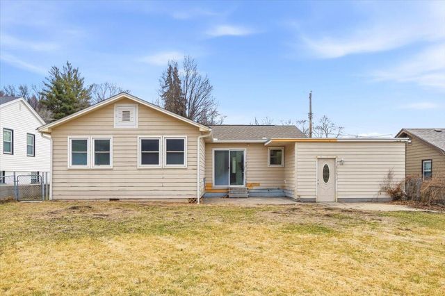 725 LORI Lane, Council Bluffs, IA 51503