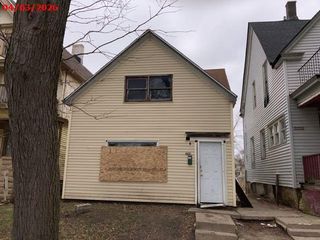 2909 N 16th STREET #2911, Milwaukee, WI 53206
