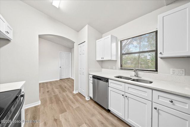 430 Almansa Street NE, Palm Bay, FL 32907