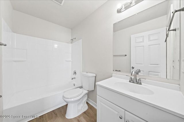 430 Almansa Street NE, Palm Bay, FL 32907