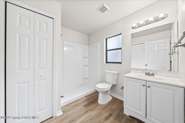 430 Almansa Street NE, Palm Bay, FL 32907