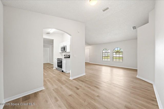 430 Almansa Street NE, Palm Bay, FL 32907