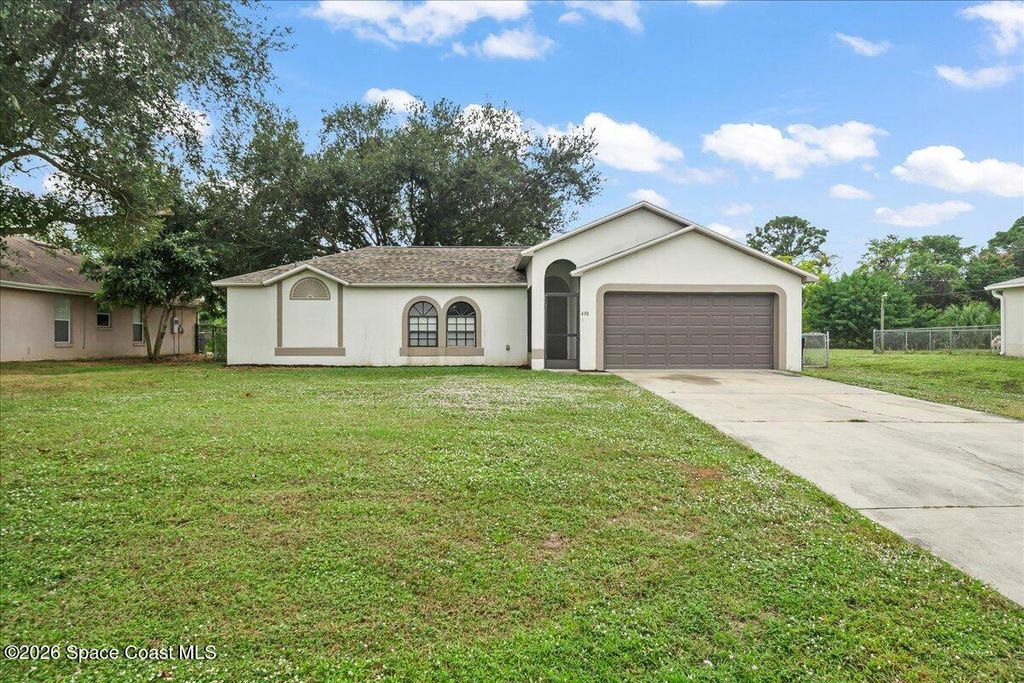 430 Almansa Street NE, Palm Bay, FL 32907