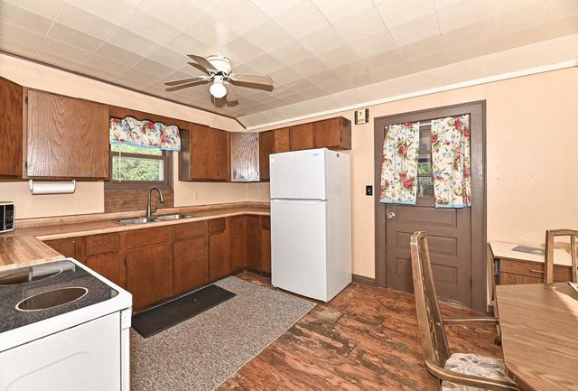 903 Marshall STREET, Lake Geneva, WI 53147