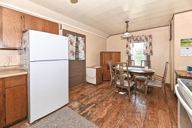 903 Marshall STREET, Lake Geneva, WI 53147