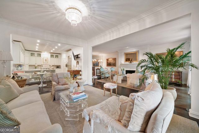 2525 Peachtree Road NE 25, Atlanta, GA 30305