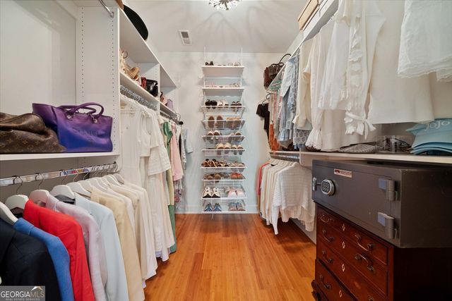 2525 Peachtree Road NE 25, Atlanta, GA 30305