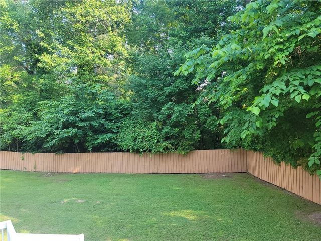 5104 Carole Place SW, Stone Mountain, GA 30087