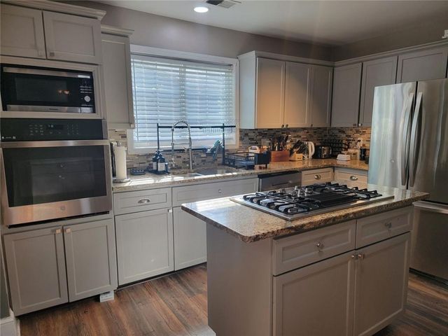 5104 Carole Place SW, Stone Mountain, GA 30087