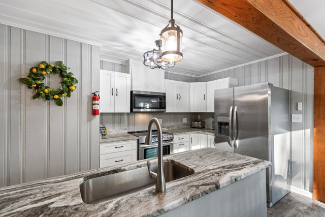 150 Ledford Lane, Decatur, TN 37322