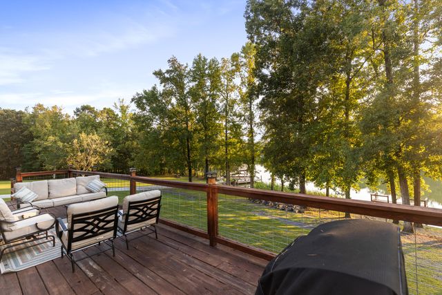 150 Ledford Lane, Decatur, TN 37322