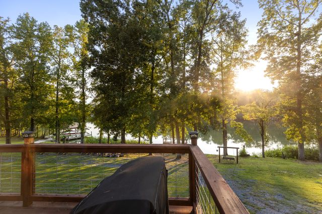 150 Ledford Lane, Decatur, TN 37322