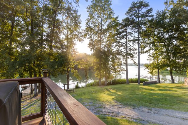 150 Ledford Lane, Decatur, TN 37322