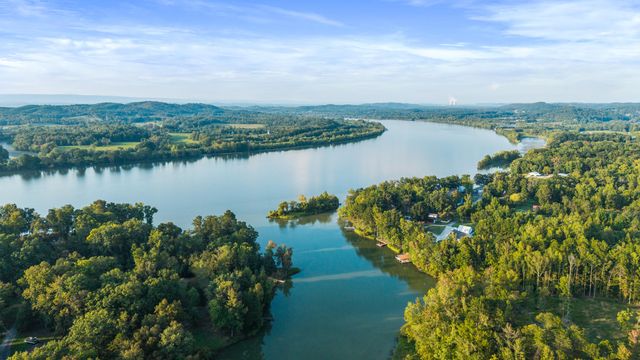 150 Ledford Lane, Decatur, TN 37322
