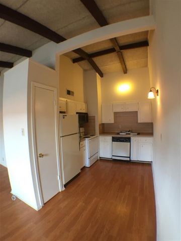 2404 Longview ST 205, Austin, TX 78705