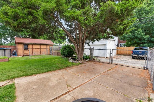 5341 Neosho Street, St Louis, MO 63109