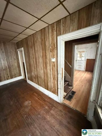 352 South 1st Street, Bangor Boro, PA 18013