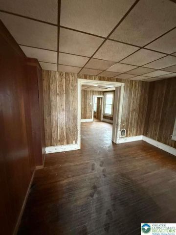 352 South 1st Street, Bangor Boro, PA 18013