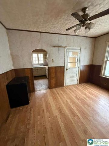 352 South 1st Street, Bangor Boro, PA 18013