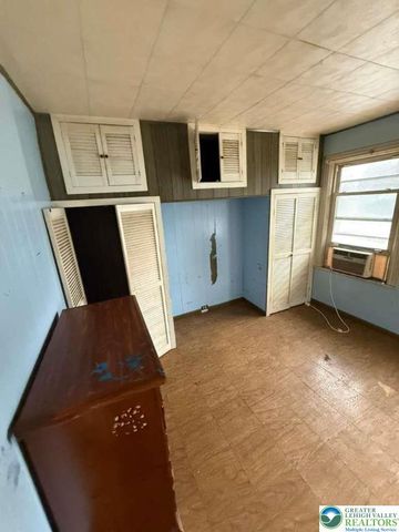 352 South 1st Street, Bangor Boro, PA 18013