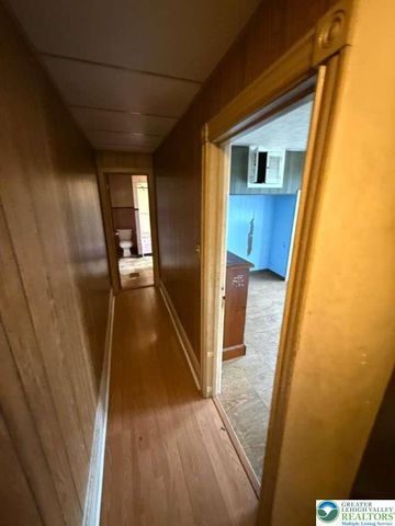 352 South 1st Street, Bangor Boro, PA 18013