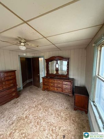 352 South 1st Street, Bangor Boro, PA 18013