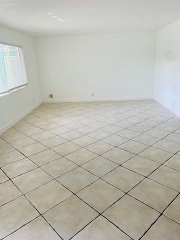 2837 NE 30th Street 2, Fort Lauderdale, FL 33306