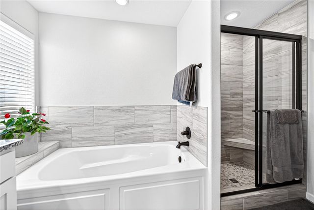 1201 Greendale Avenue, Lowell, AR 72745