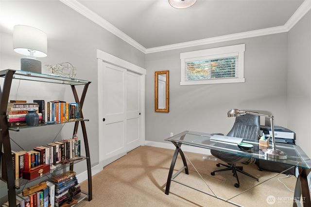 422 34th Avenue NW, Gig Harbor, WA 98335